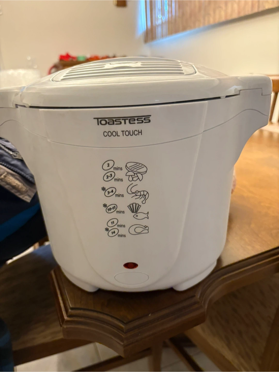 Toastess Cool Touch Deep Fryer