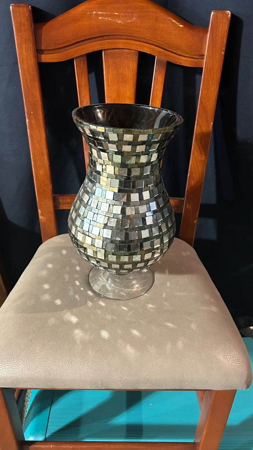 Mosaic Mirrored Vase - Home Decor image indicator(4)