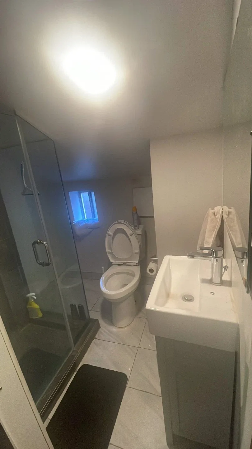 Room for rent image indicator(2)