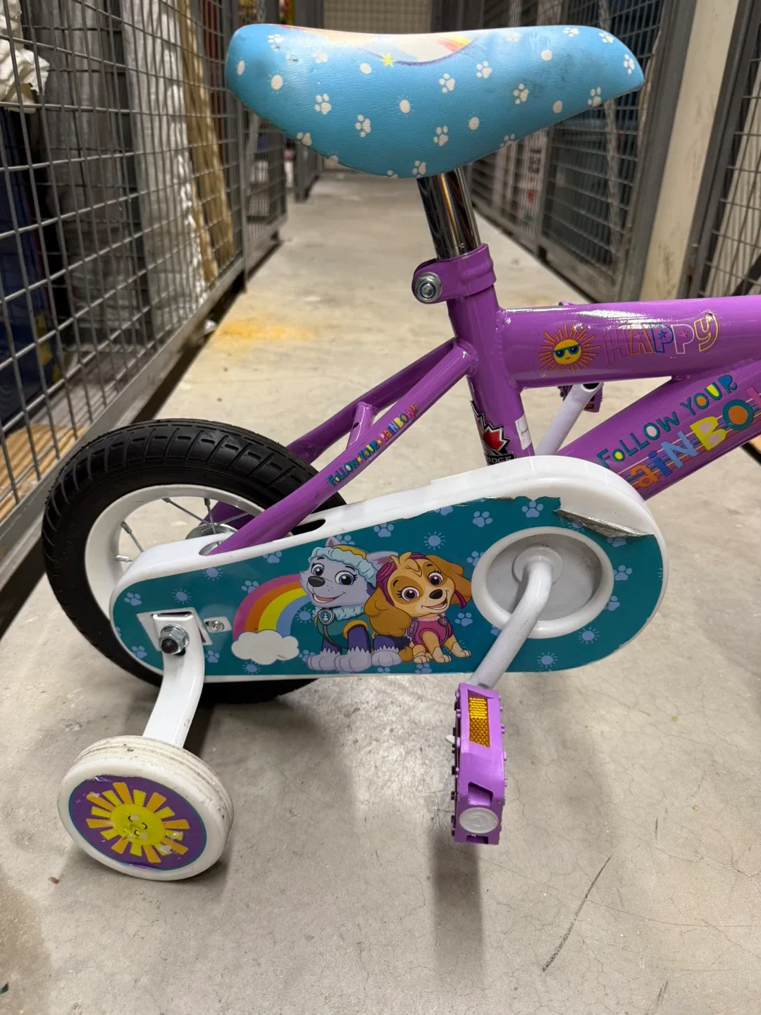 Paw Patrol 10" Windmill Bike image indicator(2)