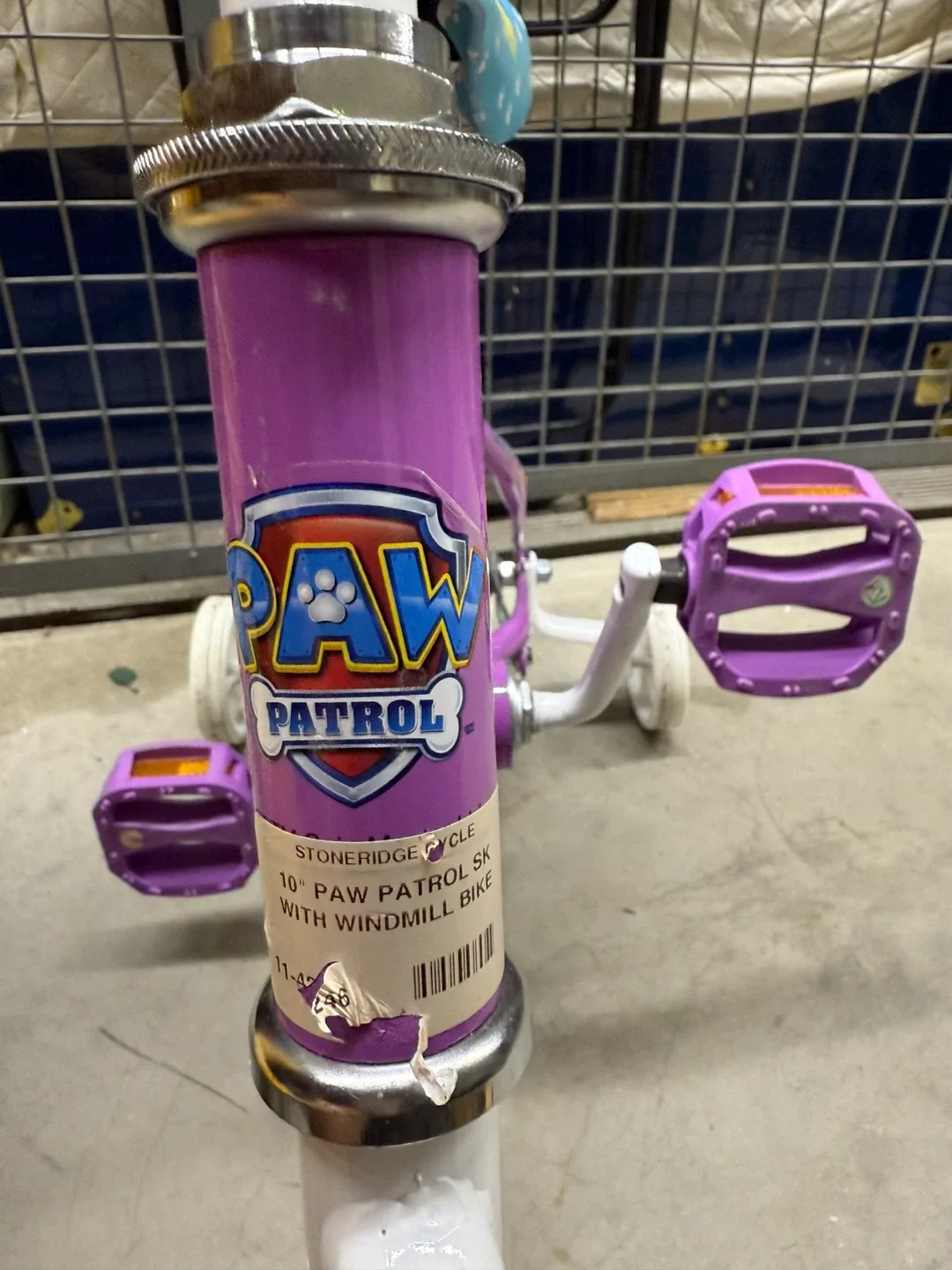 Paw Patrol 10" Windmill Bike image indicator(3)