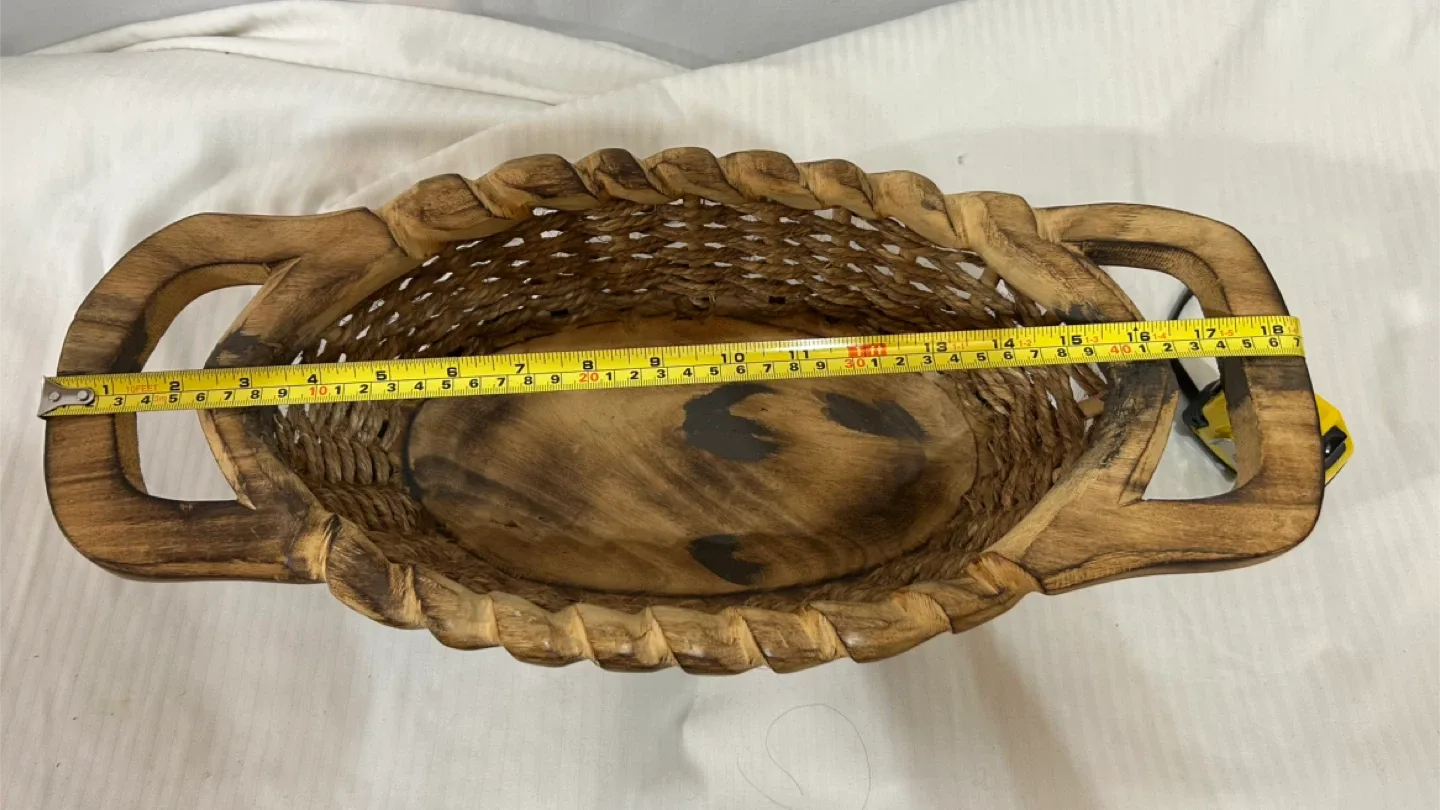 Woven Basket with Wooden Handles image indicator(3)