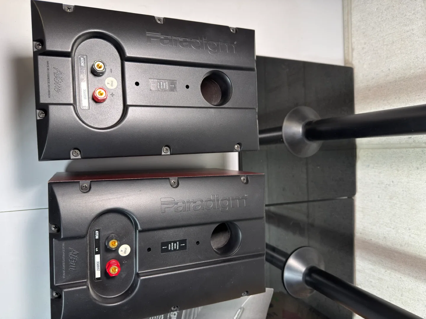 Paradigm atom V4 + Stands image indicator(5)