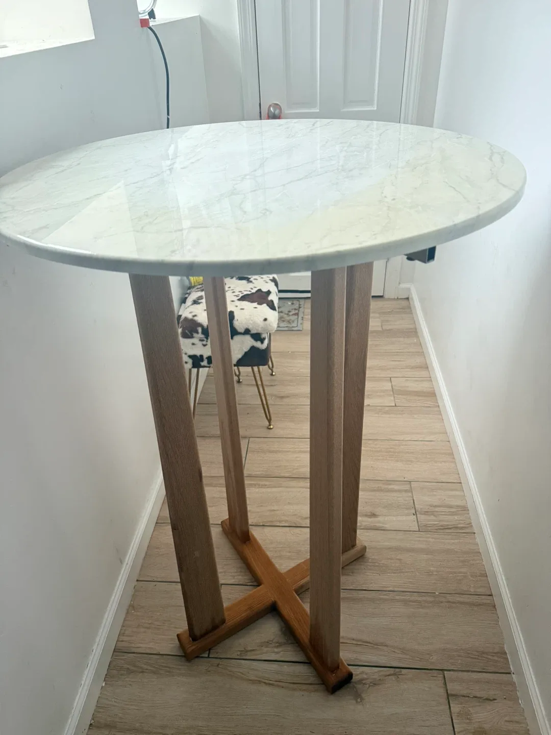 Set of 2 Brown Leather Bar Stools image indicator(5)