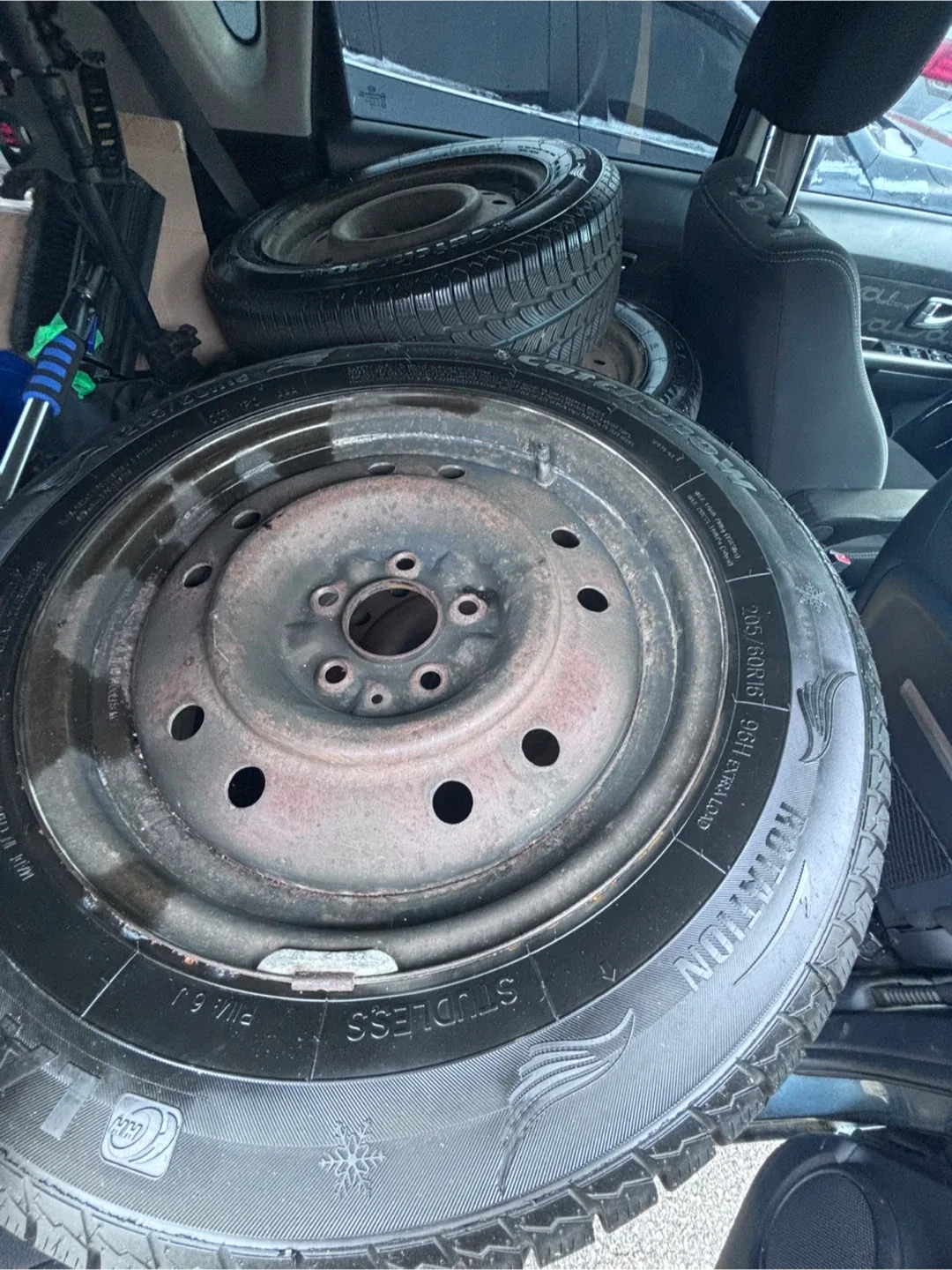 205/60R16 96H Rotalla Studless Winter Tires image indicator(2)