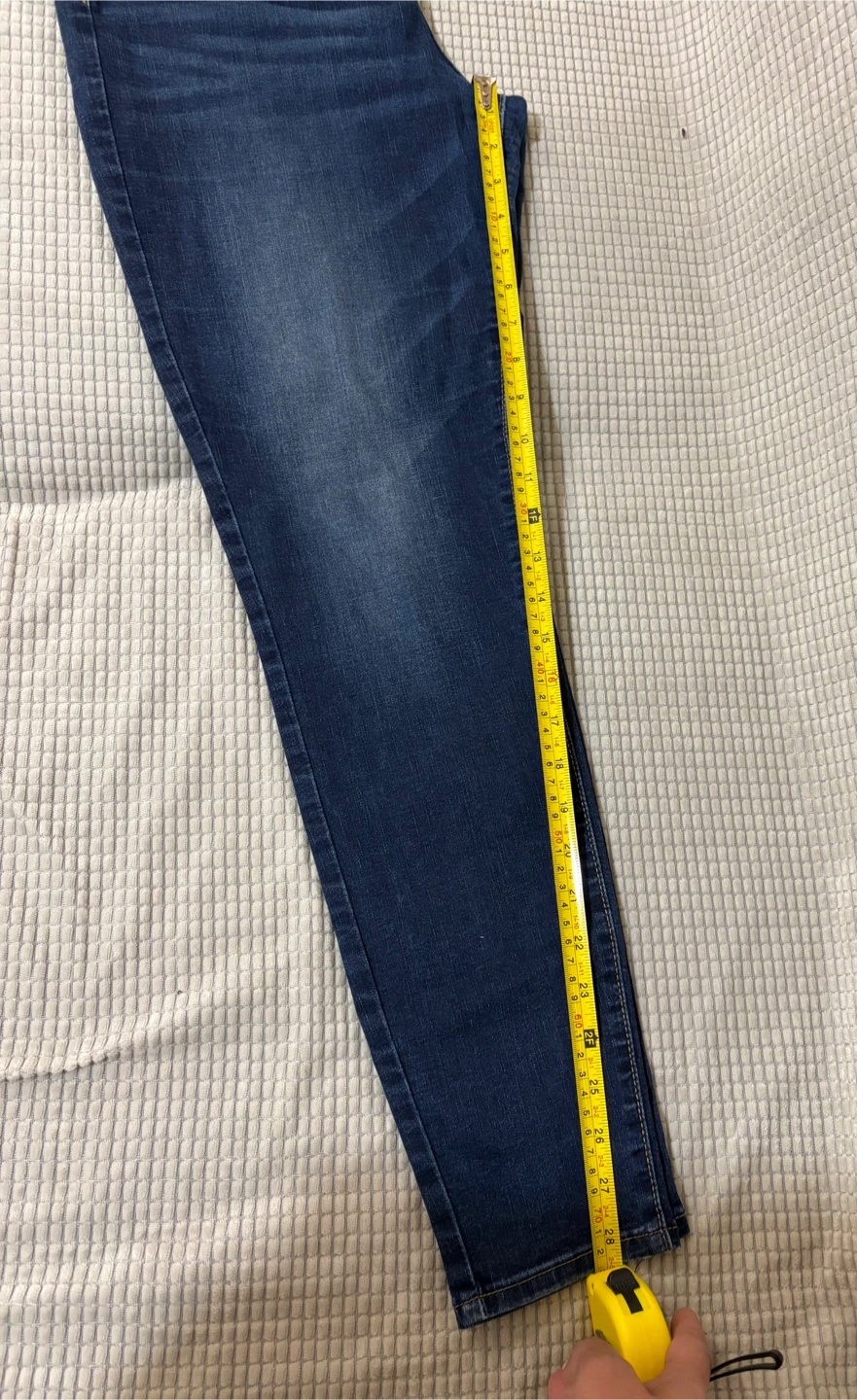 Denizen Levi's Dark Wash Jeans Size 30 - photo 4