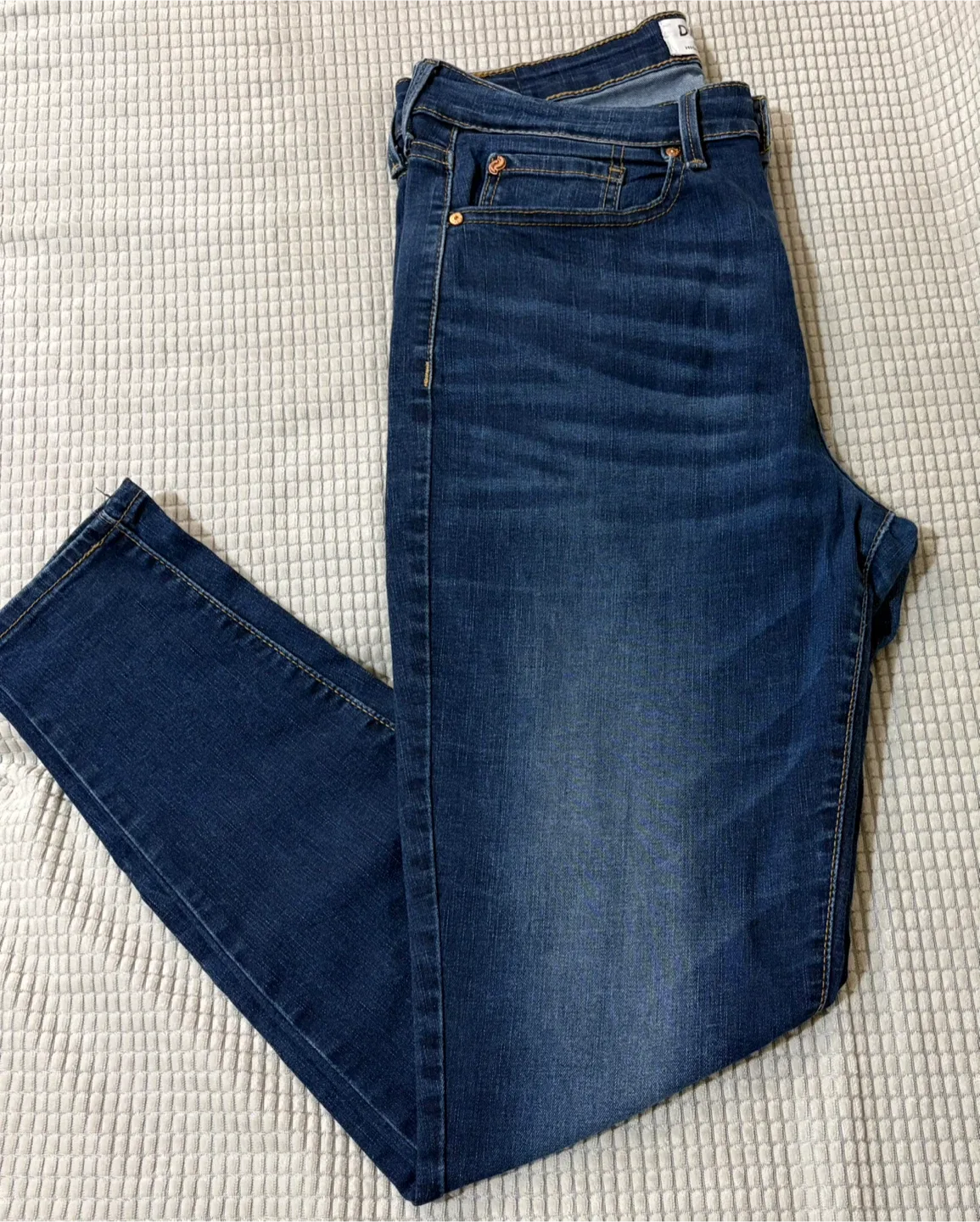 Denizen Levi's Dark Wash Jeans Size 30 thumbnail