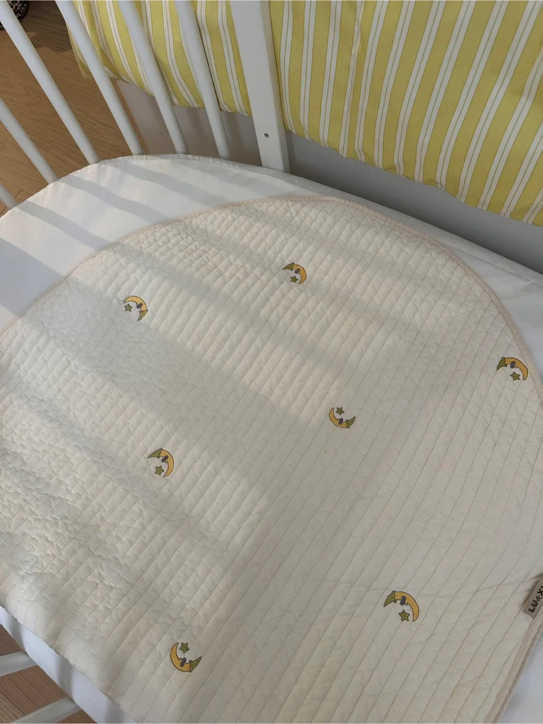Stokke Sleepi V2 bed and Organic Cotton Mattress image indicator(4)