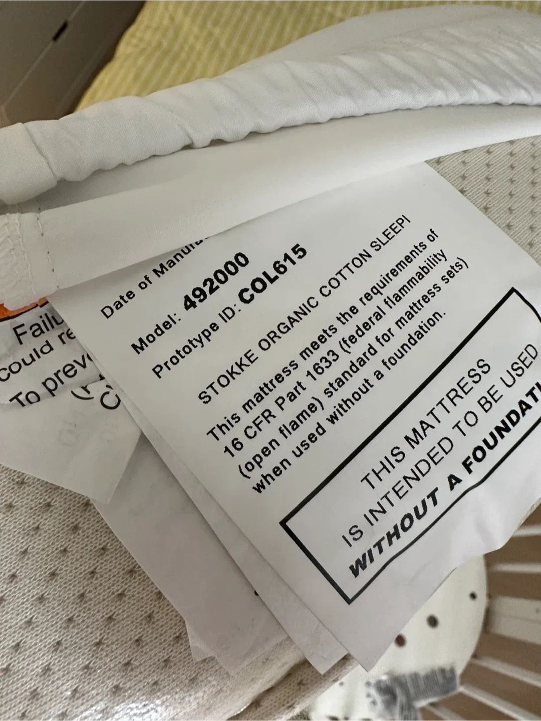 Stokke Sleepi V2 bed and Organic Cotton Mattress image indicator(2)