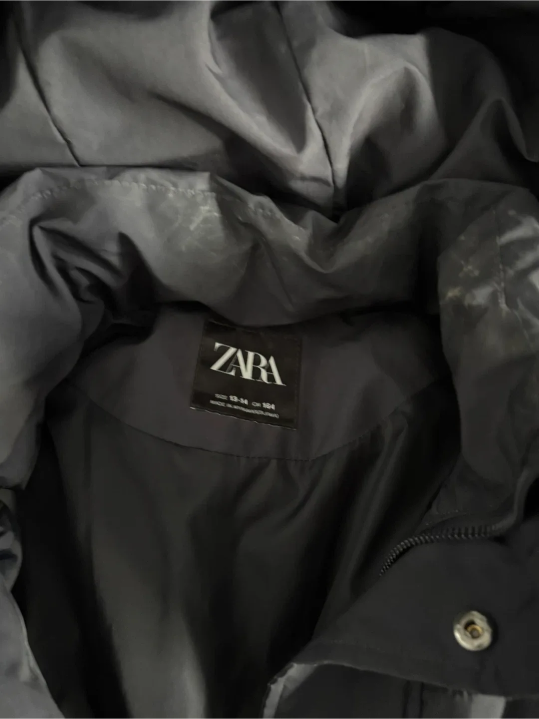 Zara youth puffer coat with hood -$45 image indicator(3)