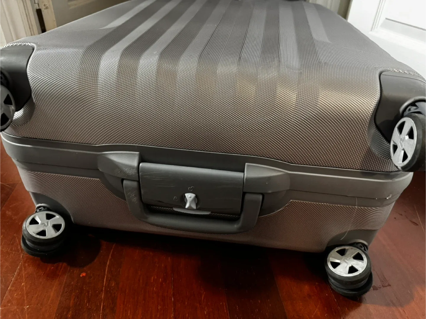 Roncato Suitcase - Polycarbonate Material image indicator(7)