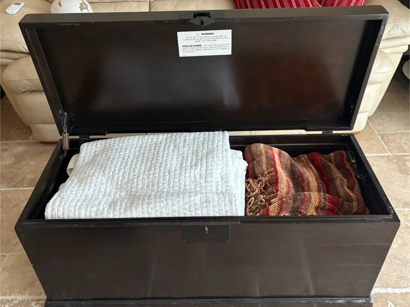 Dark Wood Storage Trunk image indicator(6)