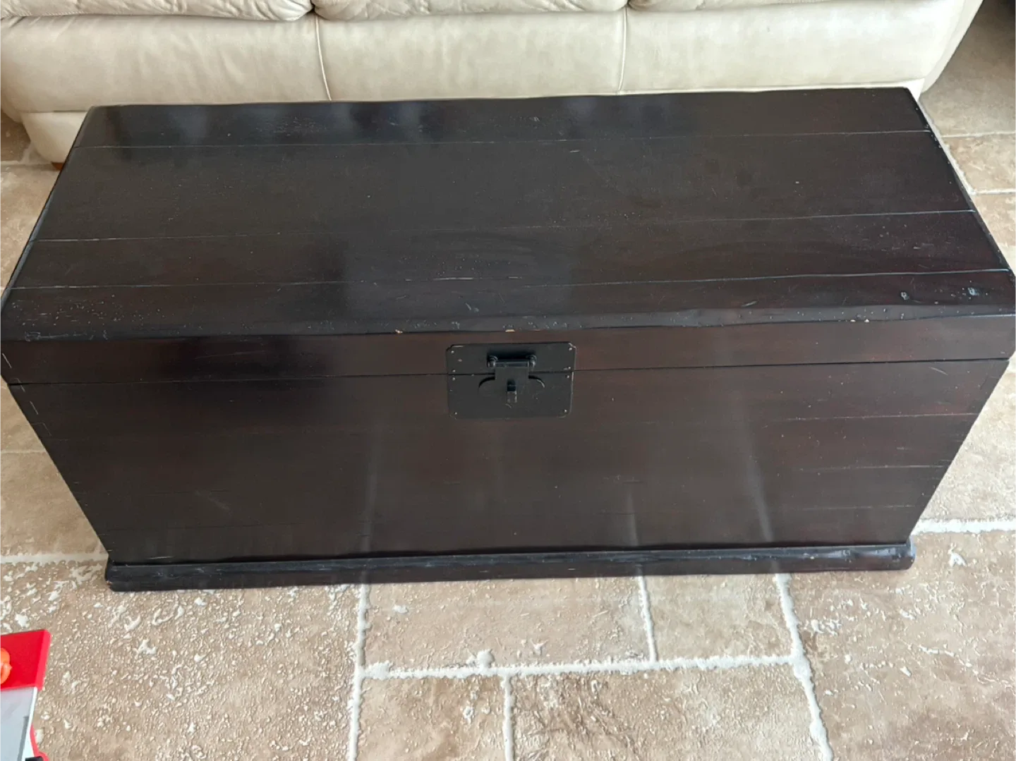 Dark Wood Storage Trunk image indicator(3)