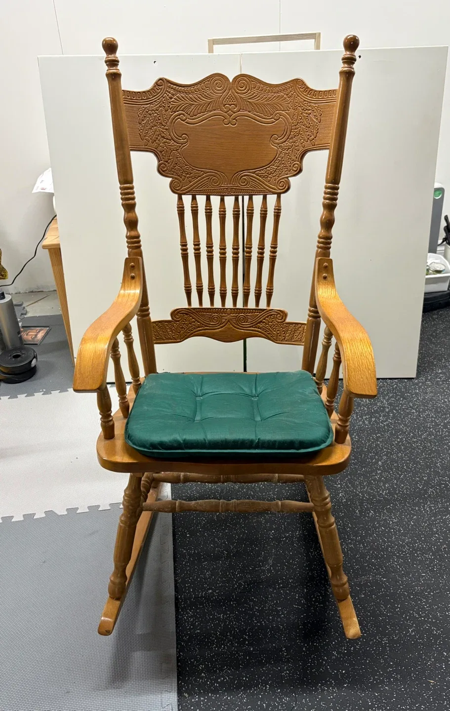 Wooden Patio Rocking Chair EUC 🥕 thumbnail