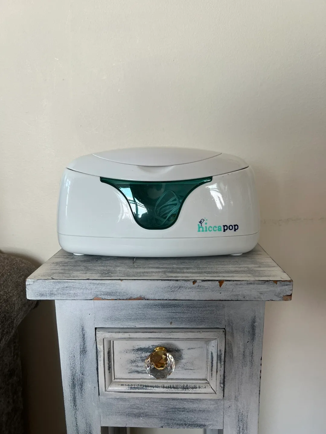 Hiccapop Wipe Warmer with Green Accent