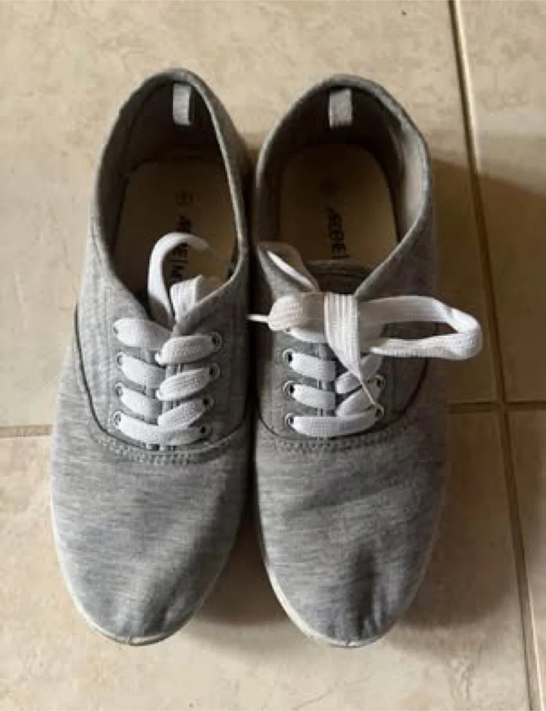 Ardene shoes (Barely worn) (Size 7)(Giving away for FREE) thumbnail