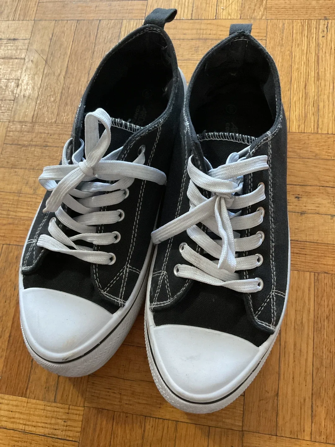 Ardene Black Canvas Sneakers - Size 9 thumbnail