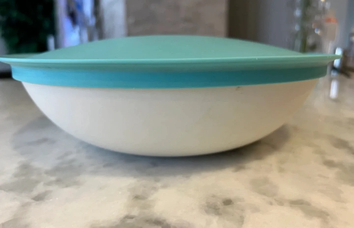 Tupperware Brand: Large Servalier Bowl with Lid - Teal/White image indicator(2)