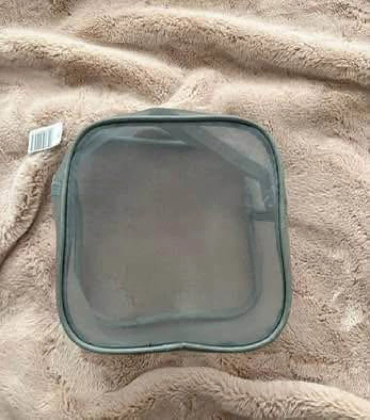 Makeup bag (New) (Giving away for FREE) thumbnail