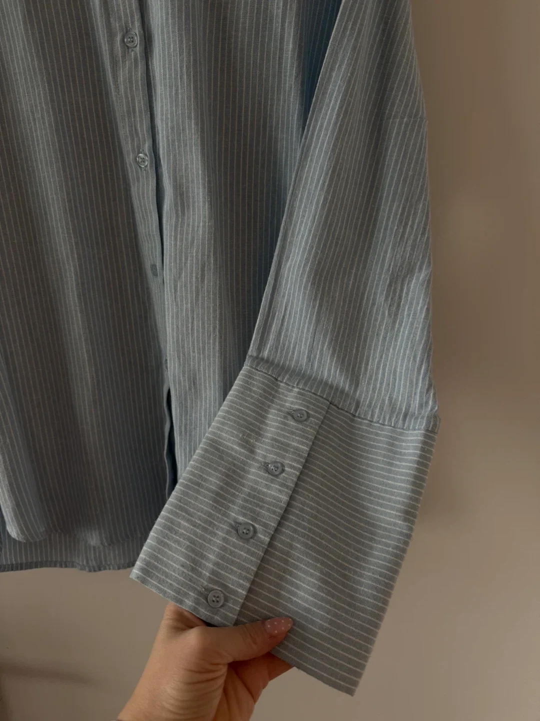 NA-KD Oversized Striped Linen Blend Shirt image indicator(3)