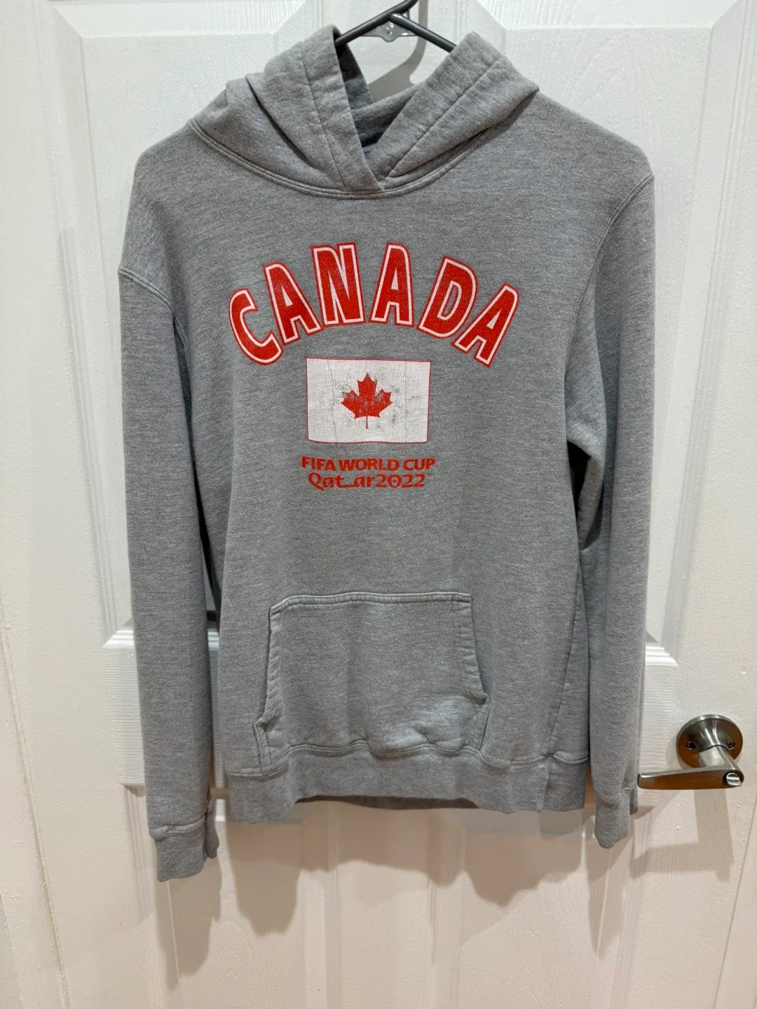 Youth XL Canada FIFA World Cup 2022 Hoodie thumbnail