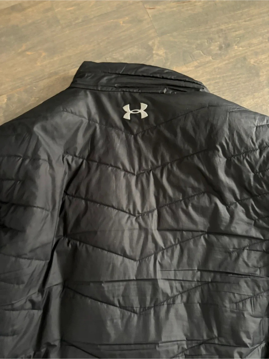 Under armour men’s jacket -$50 image indicator(4)
