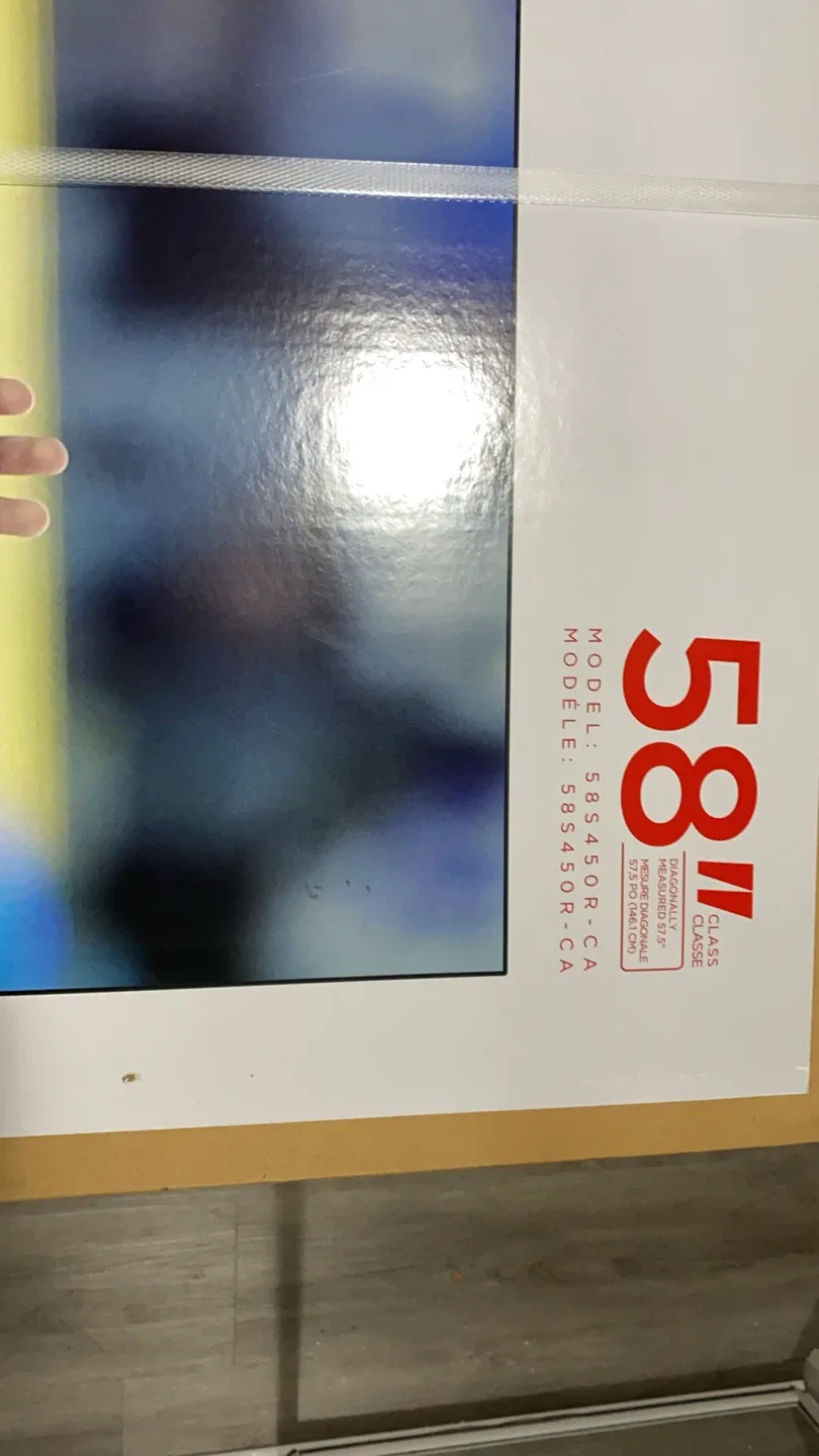 TCL 58" Roku TV - 4K Ultra HD image indicator(3)