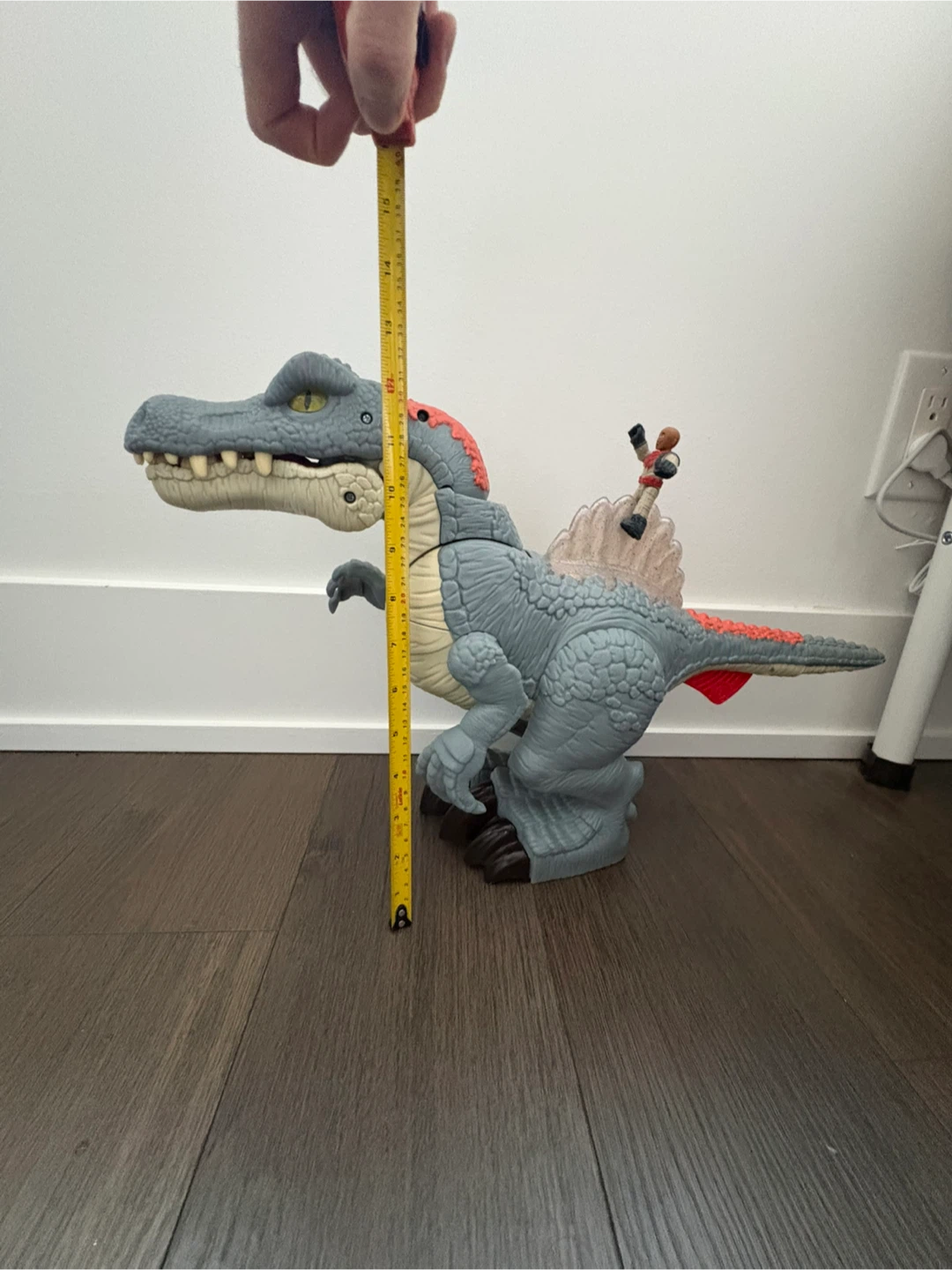 Mattel  Roaring Flashing dinasaur HML41 - photo 4
