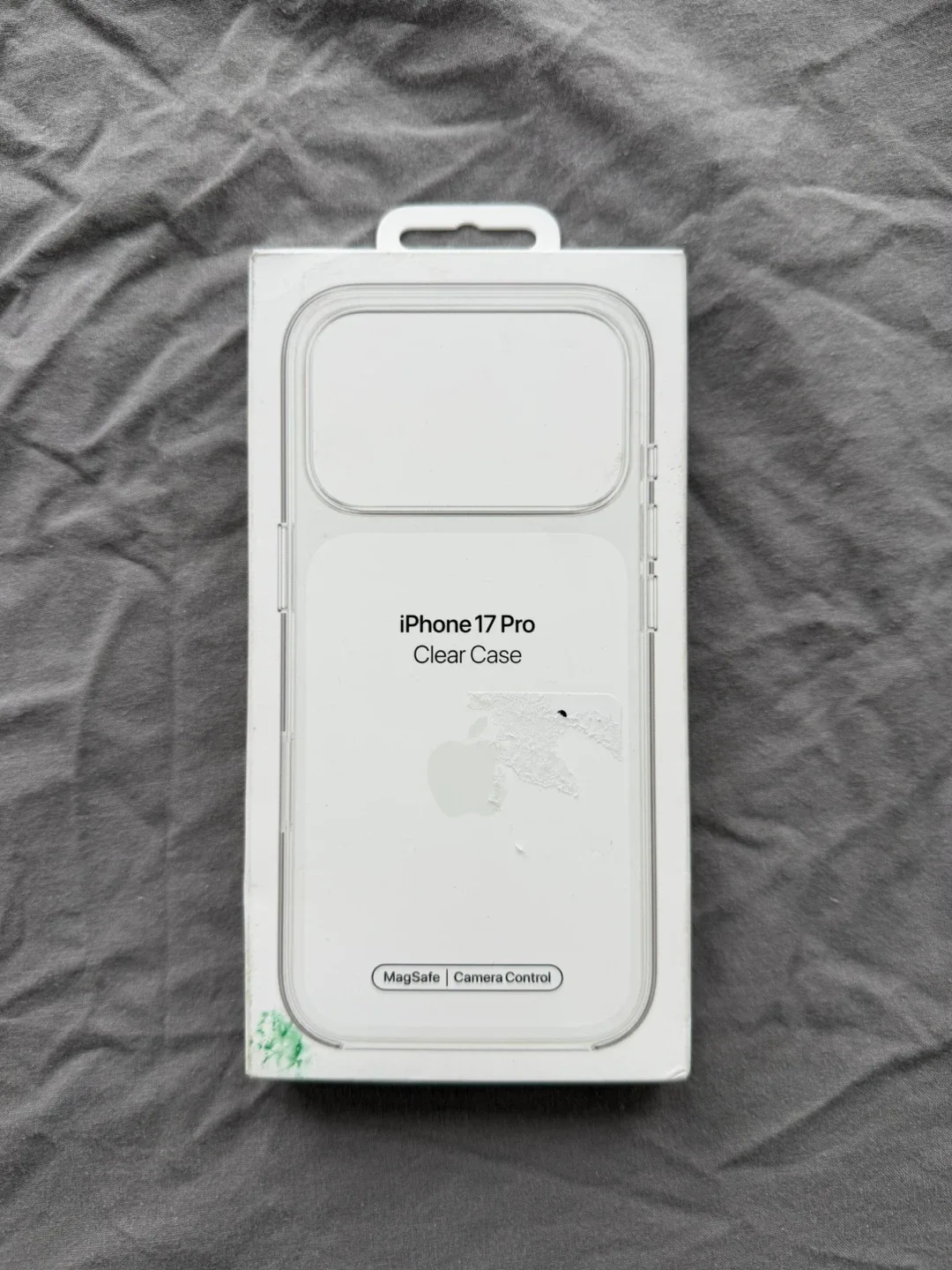 Apple iPhone 17 Pro Clear Case with MagSafe thumbnail