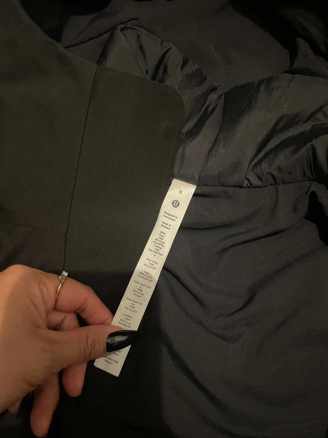 Lululemon Rain Rebel Jacket - Size 6 image indicator(2)