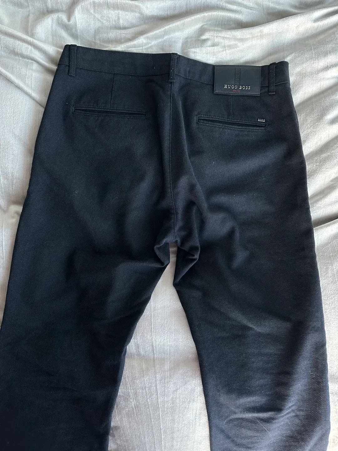 Hugo Boss Pants Size 34 image indicator(3)