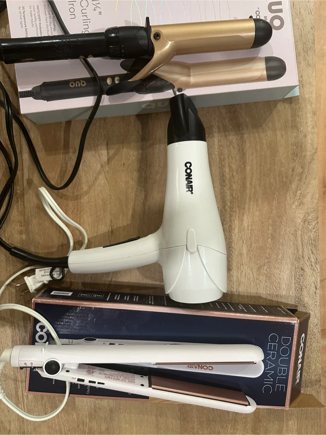 Conair Double Ceramic Flat Iron, QUO curling iron and dryer image indicator(8)