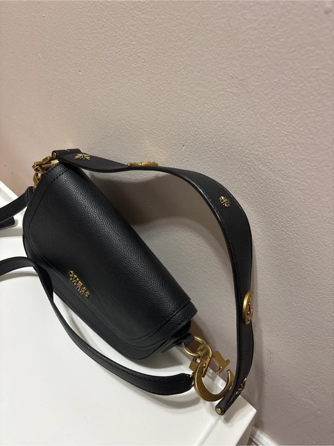 Guess Black Crossbody Bag image indicator(2)