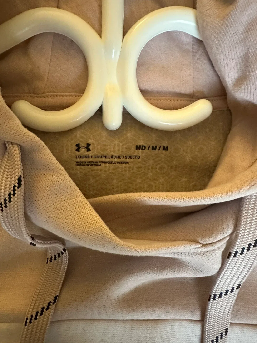 Under Armour Hoodie - Size M image indicator(2)