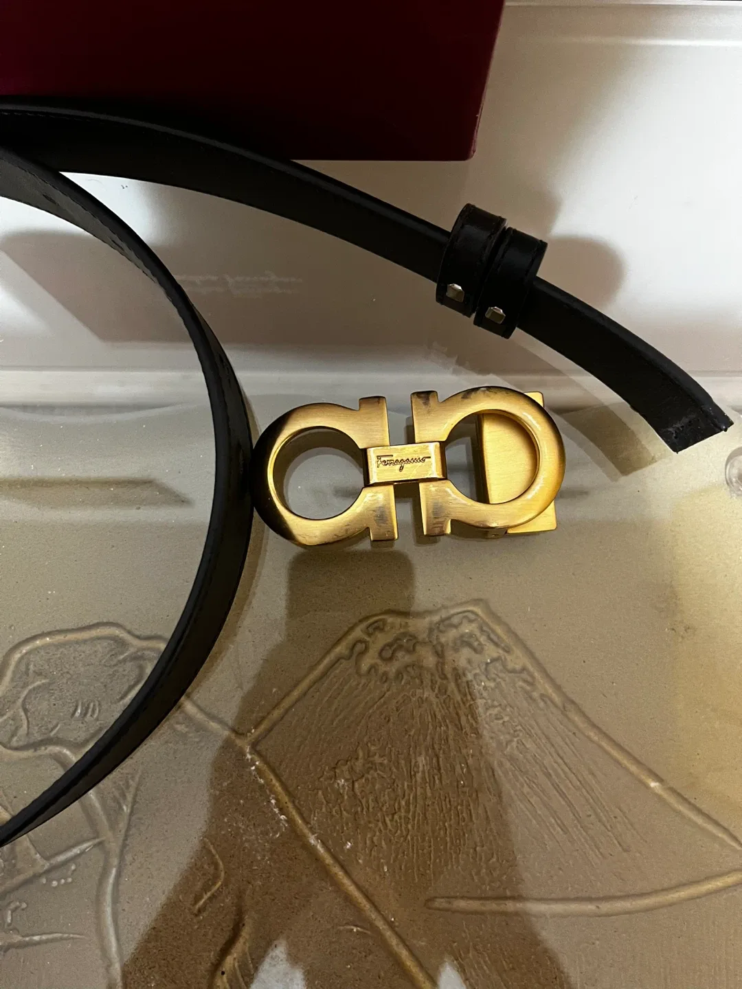 gold ganchini reversible belt image indicator(3)