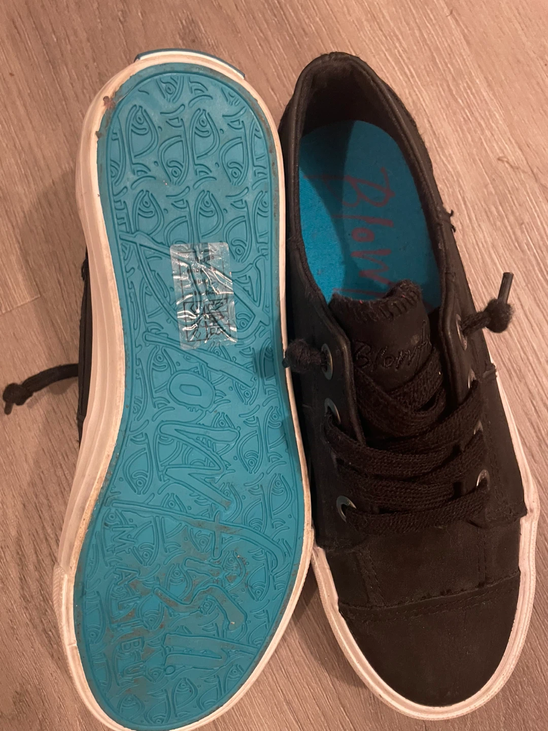 Blowfish Malibu Black Canvas Sneakers Size 7 - photo 2