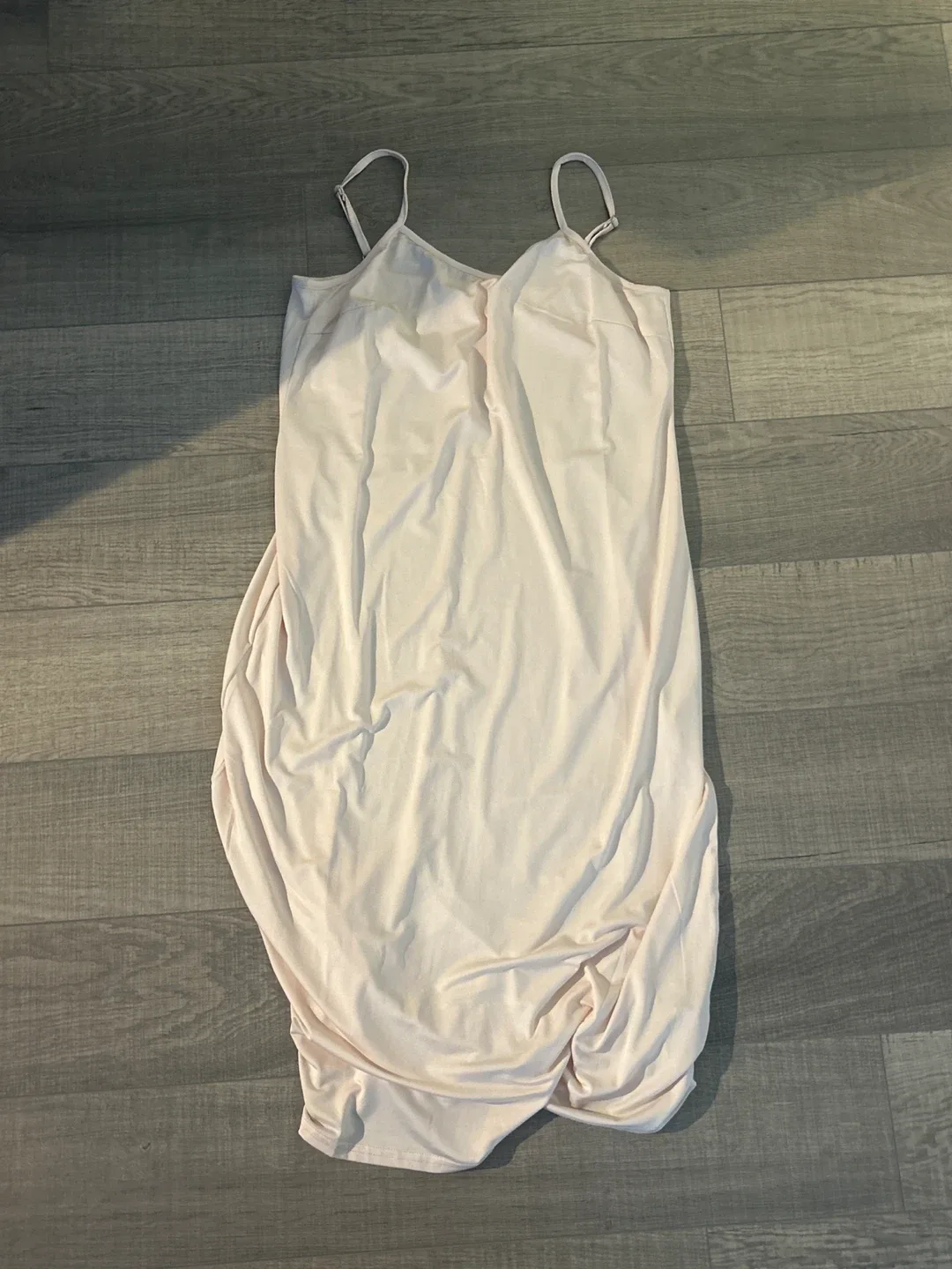 Dresses image indicator(2)