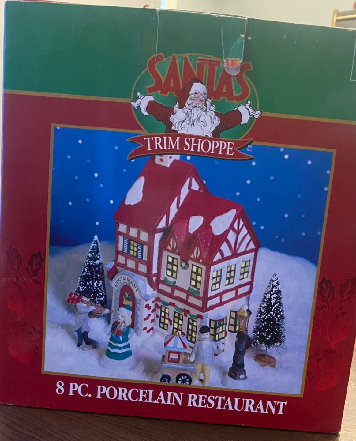 Santa's Trim Shoppe Porcelain Restaurant Set - 8 pc image indicator(4)