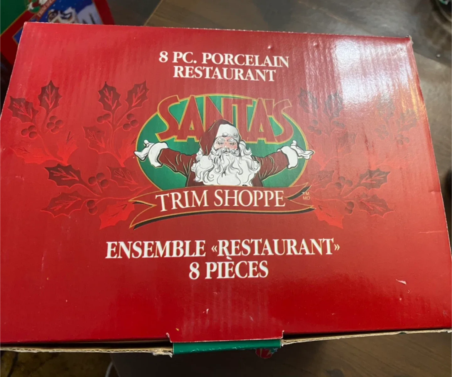 Santa's Trim Shoppe Porcelain Restaurant Set - 8 pc image indicator(6)