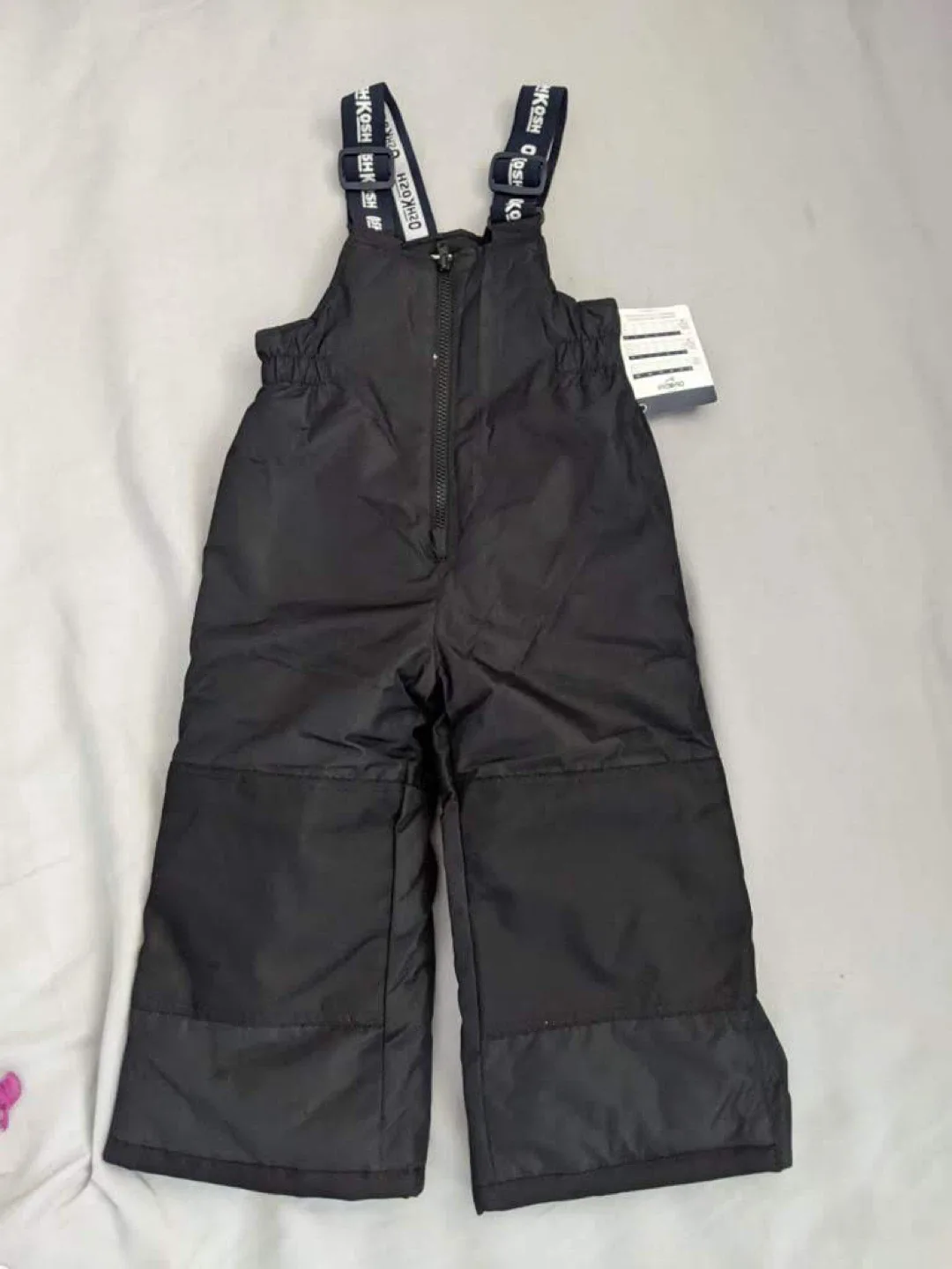 New OshKosh B'gosh Snow Pants - Size 3T image indicator(2)