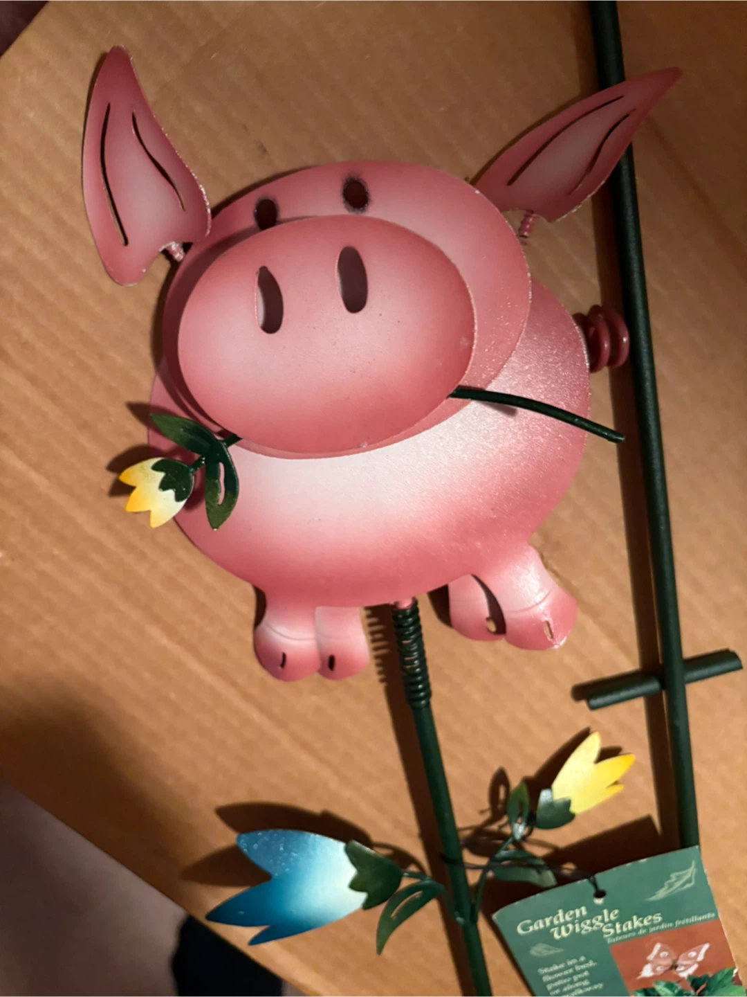 Garden Wiggle Stakes - Pig Garden Decor