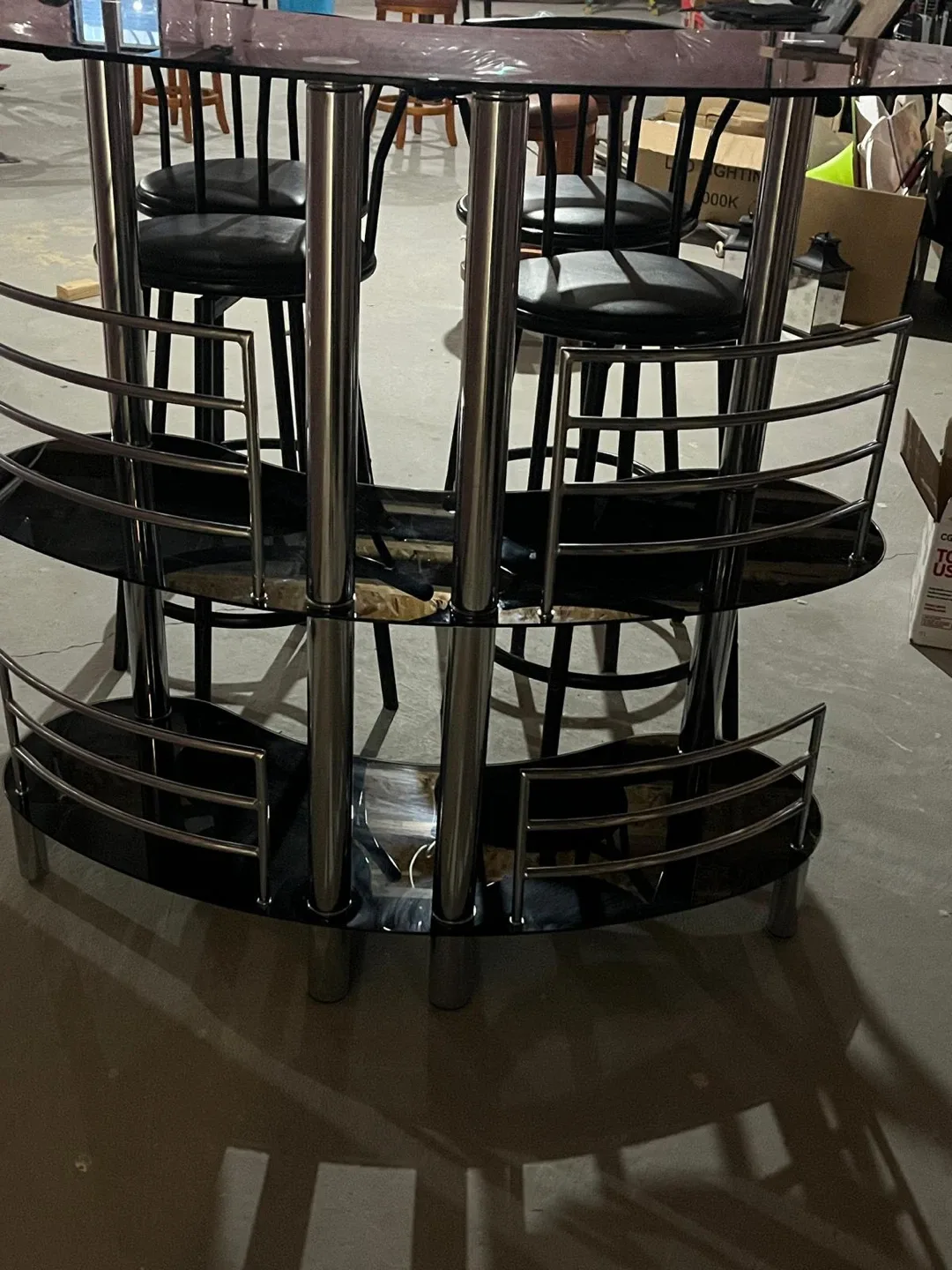 Black Bar Table with 4 bar chairs image indicator(4)