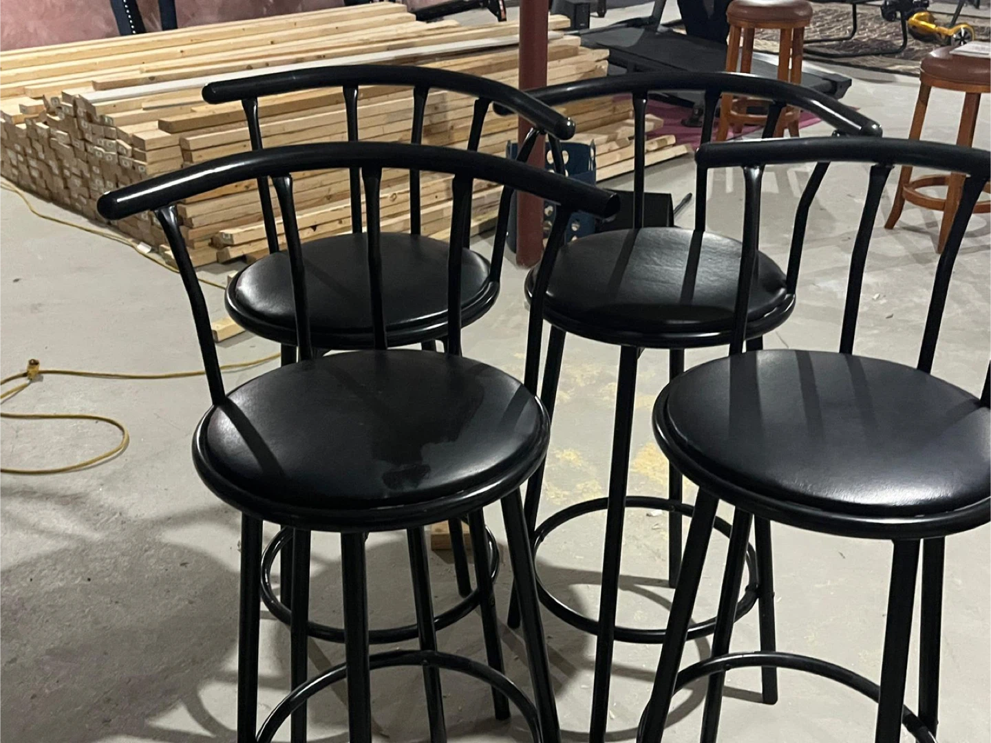Black Bar Table with 4 bar chairs - photo 3