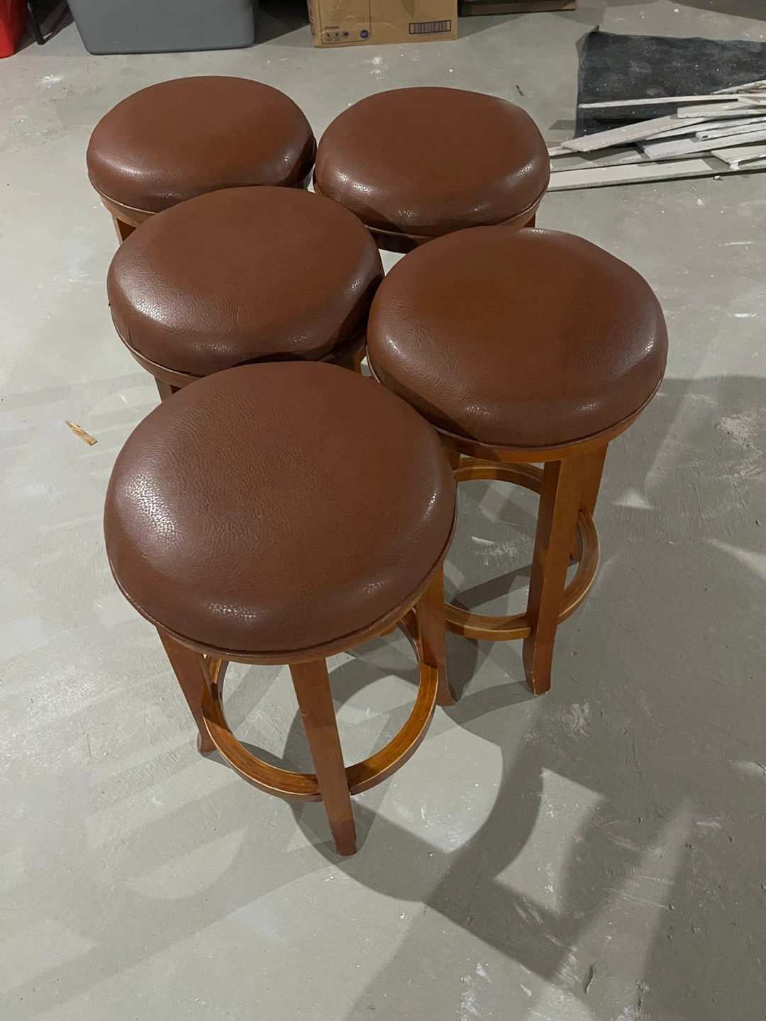 Set of 5 Brown/khaki stool