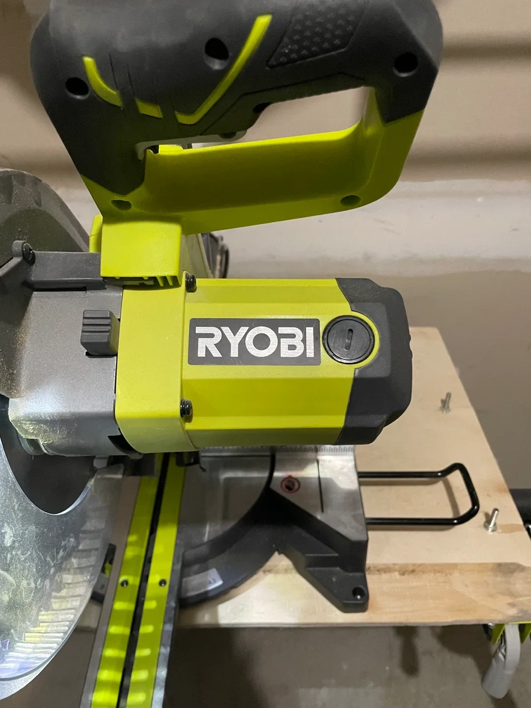 Ryobi compound mitre on stand image indicator(3)