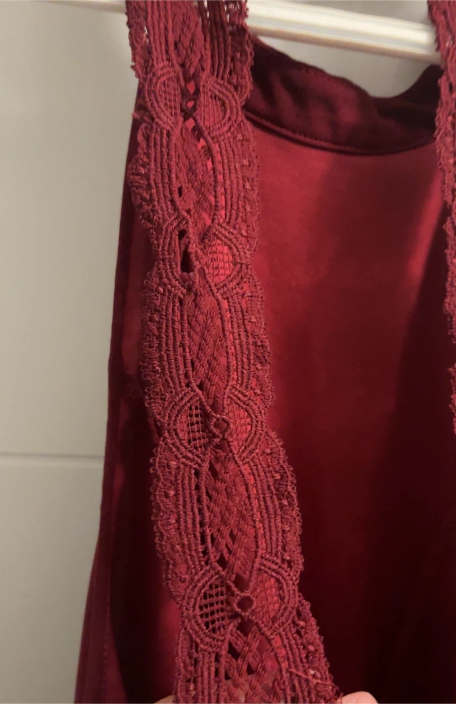 Burgundy Halter Dress with Lace Detail - photo 3
