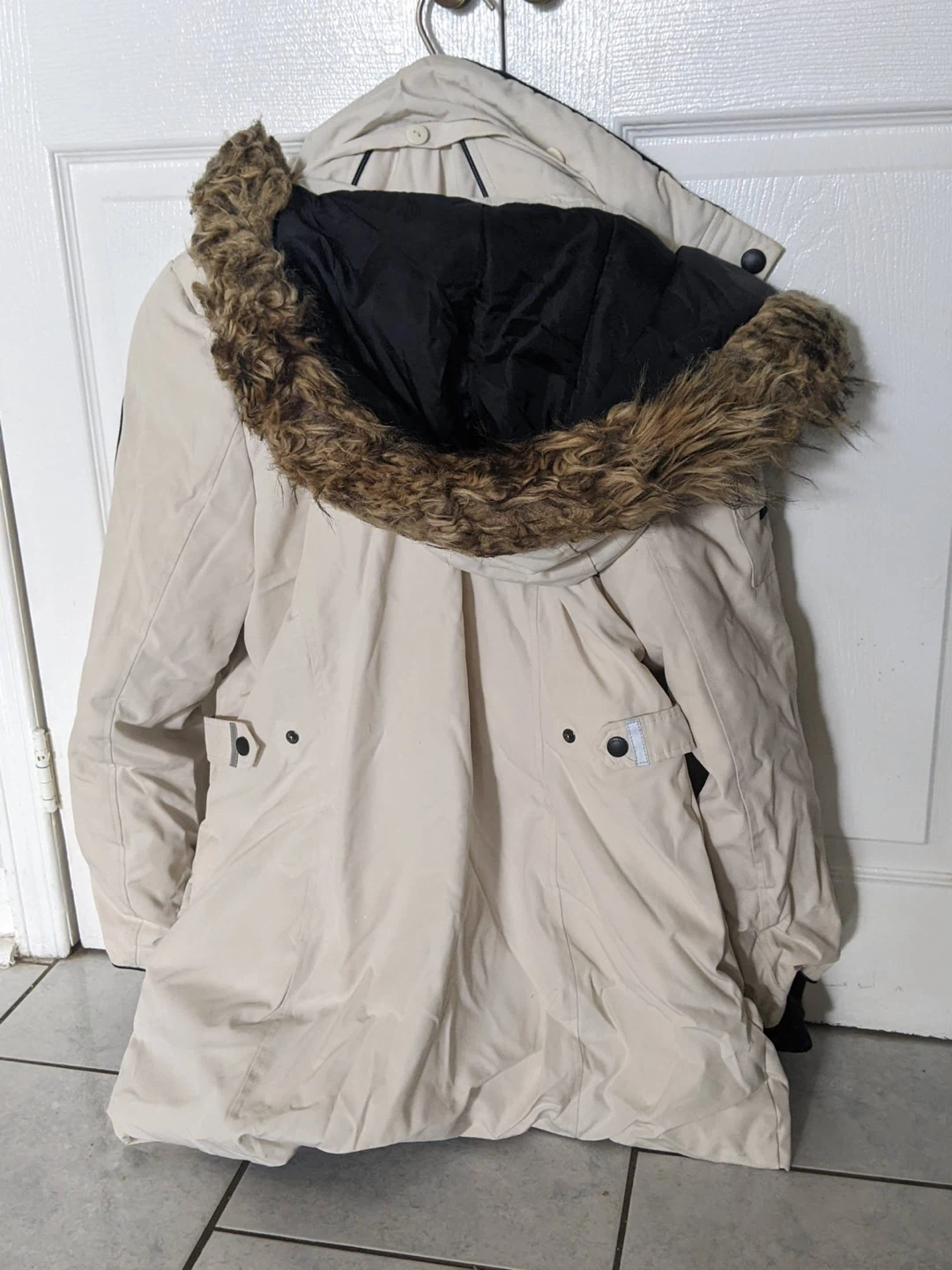 White Winter Parka - Size M - photo 3