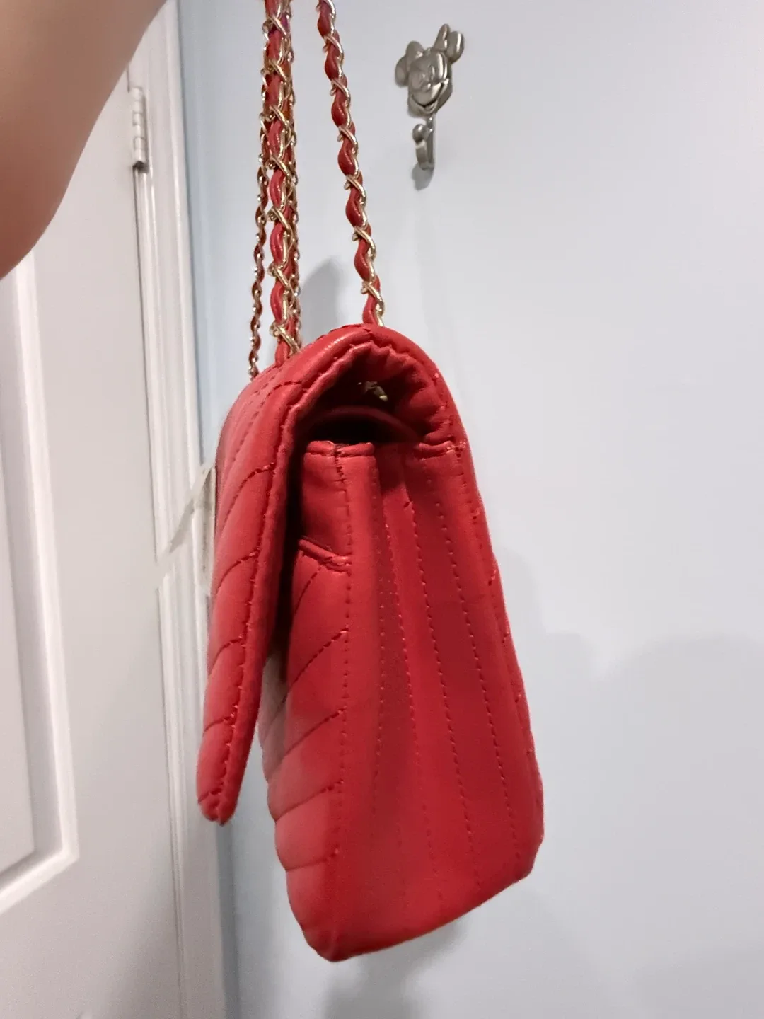 Caleesa Red Chevron Quilted Chain Bag image indicator(4)