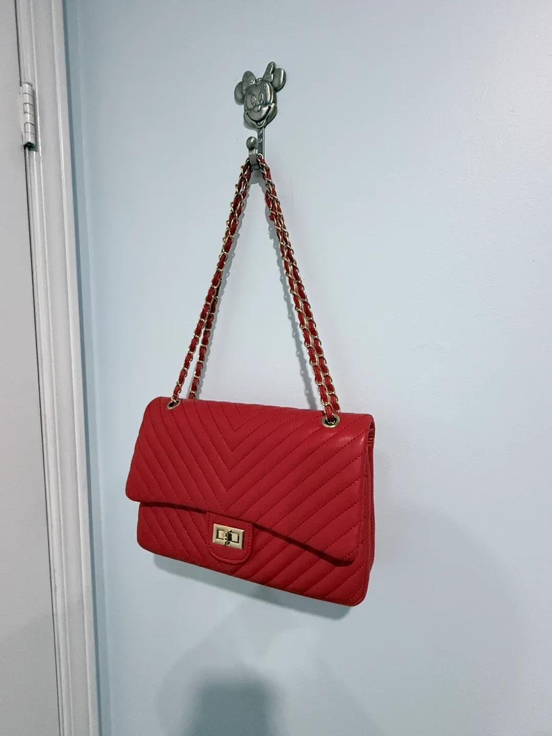 Caleesa Red Chevron Quilted Chain Bag image indicator(3)