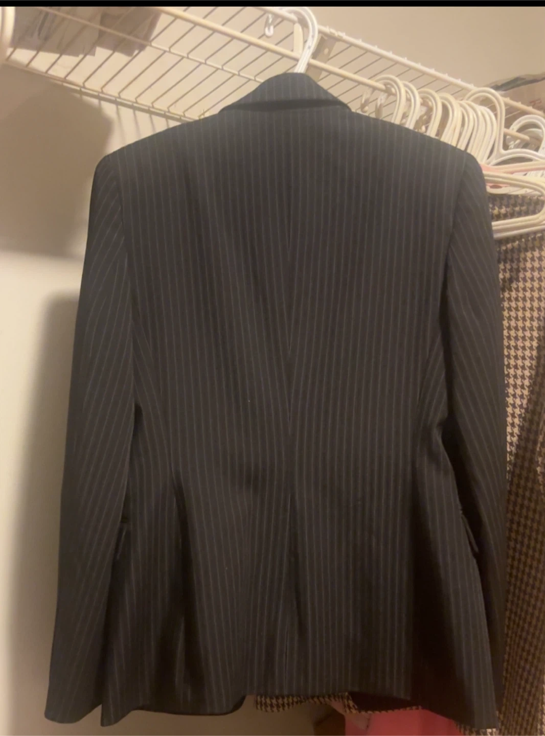 Tahari Pinstripe Blazer - Size Large - photo 2